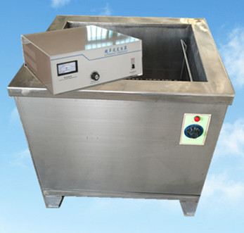 1200W(瓦)单槽超声波清洗机