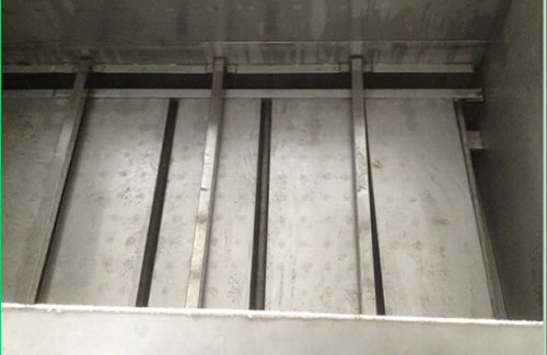 单槽SCR脱销催化剂再生超声波清洗设备底部超声波震板能震动高度为1200mm